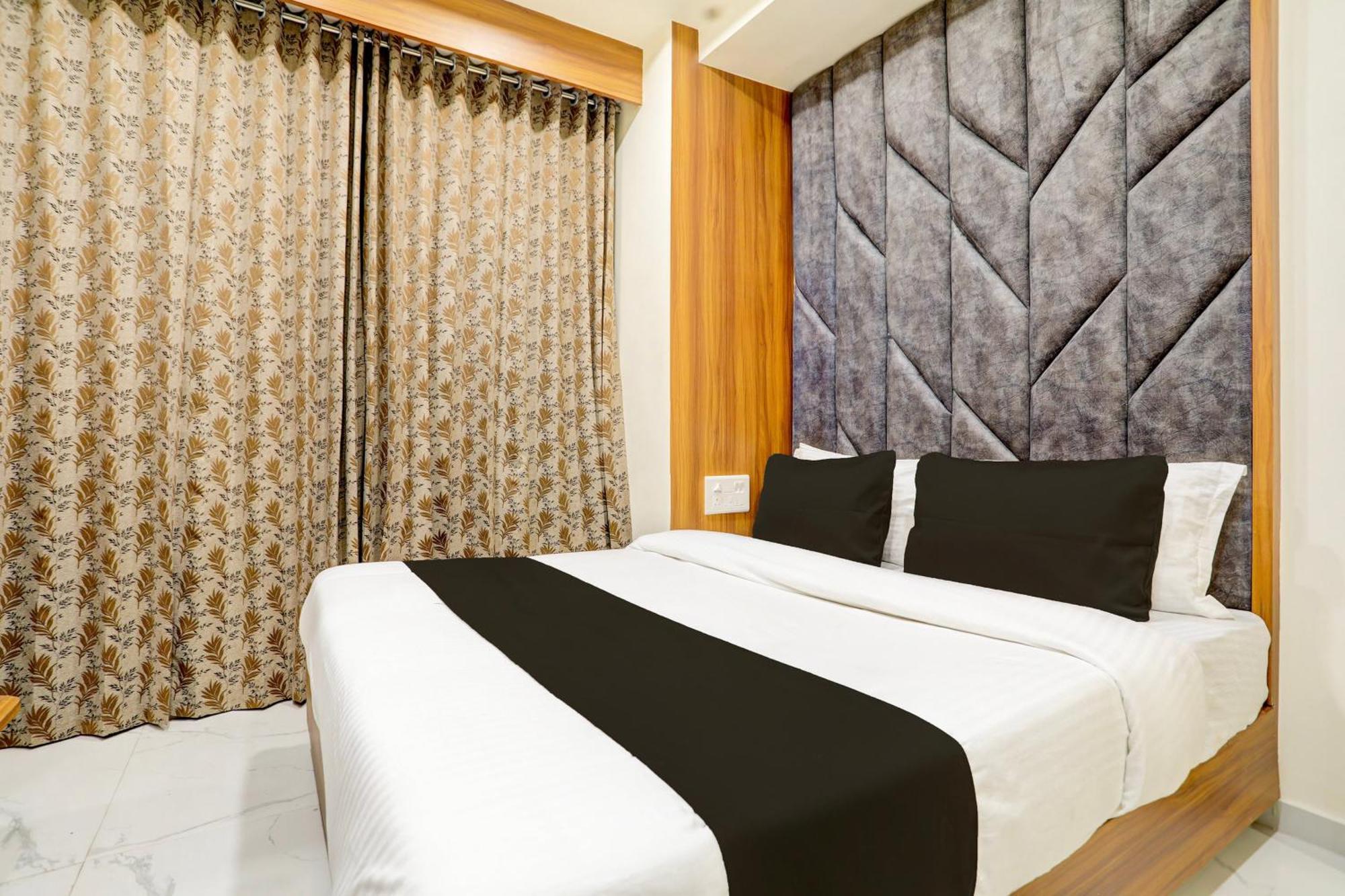 Hotel O Sun Light Ahmedabad Extérieur photo